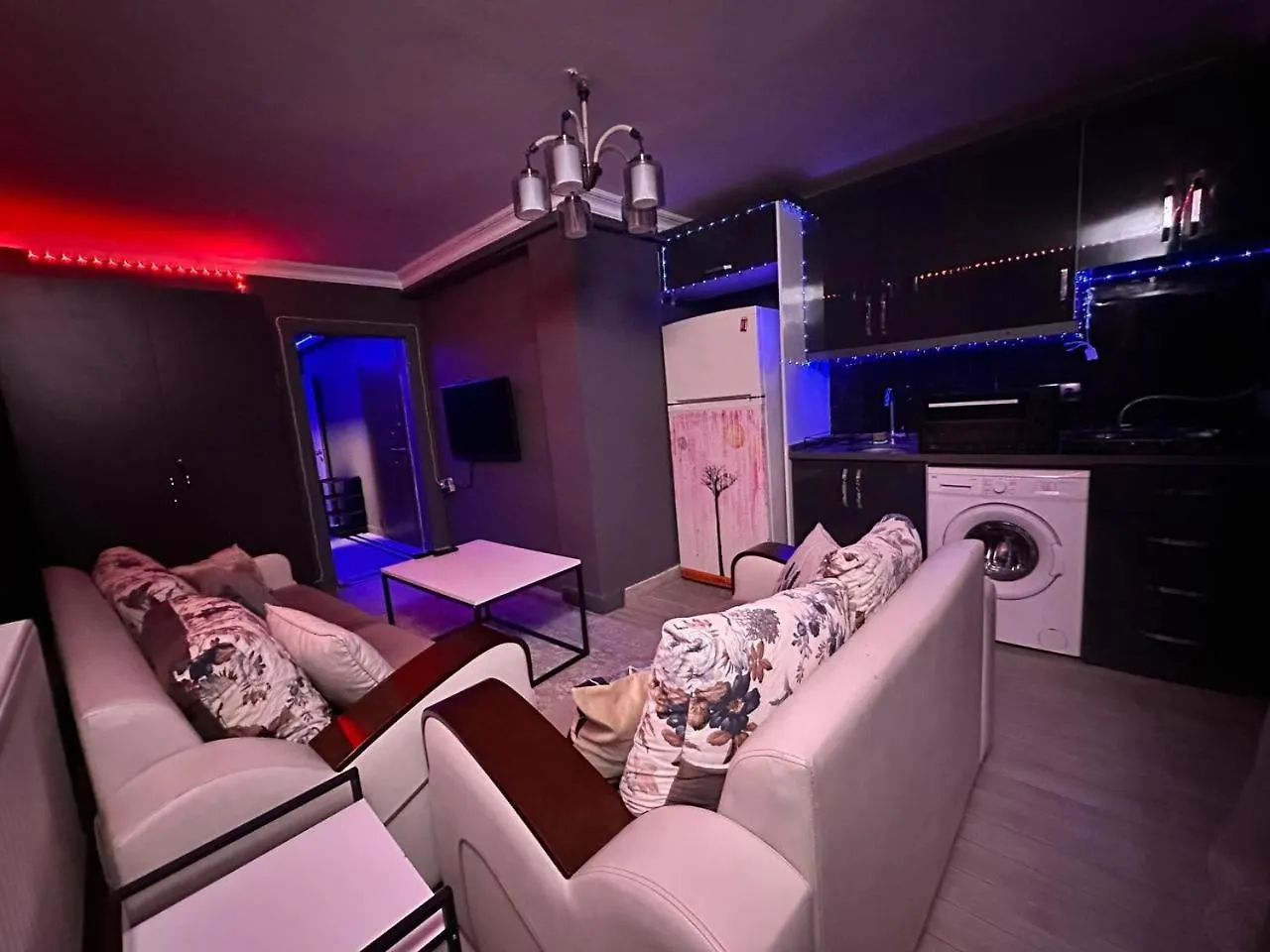 Апартаменты Freedom Modern And Luxry 1Bd Taksim Sisli Стамбул